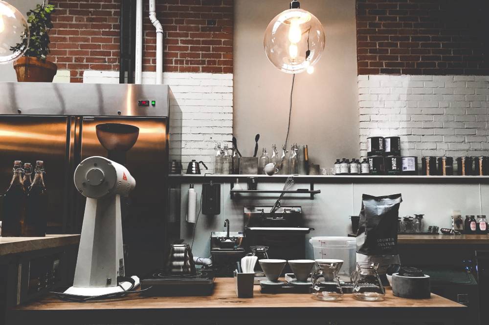 Tech productivity cafe