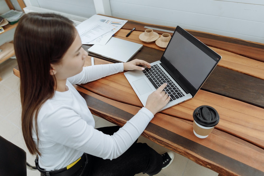 HR outsourcing benefits and tips