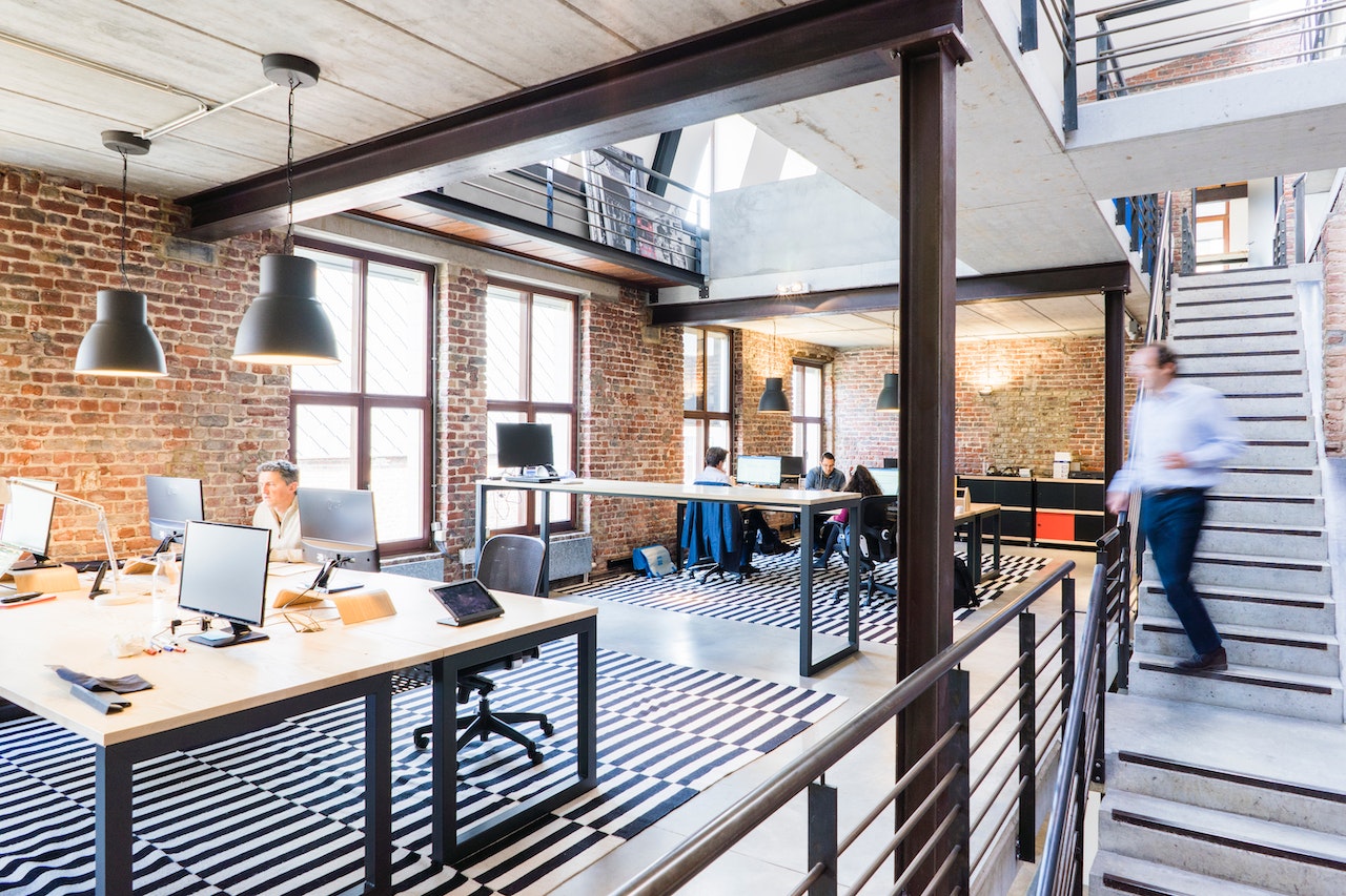 Links between efficiency and employee engagement
